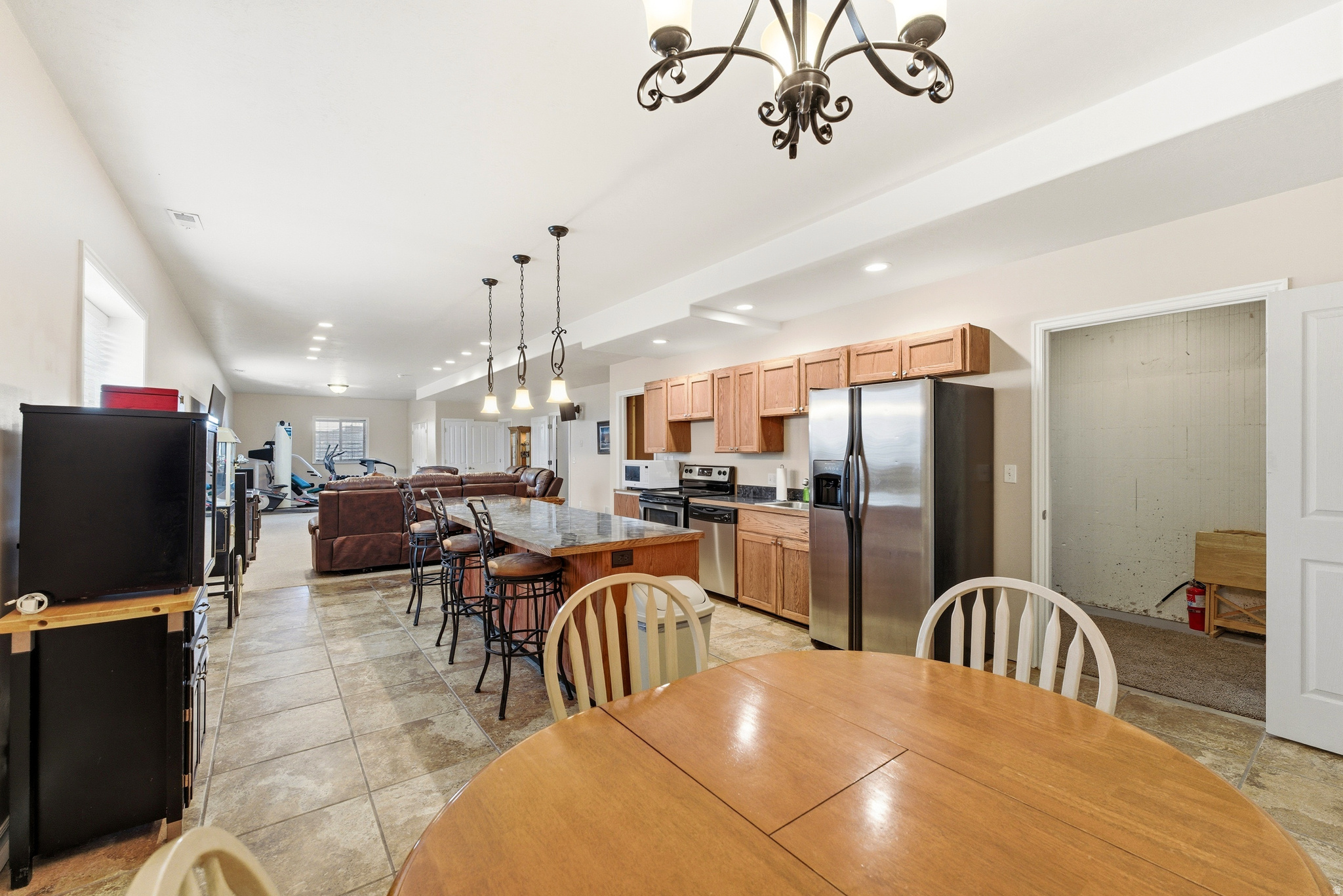 DAY SPRING - Residential