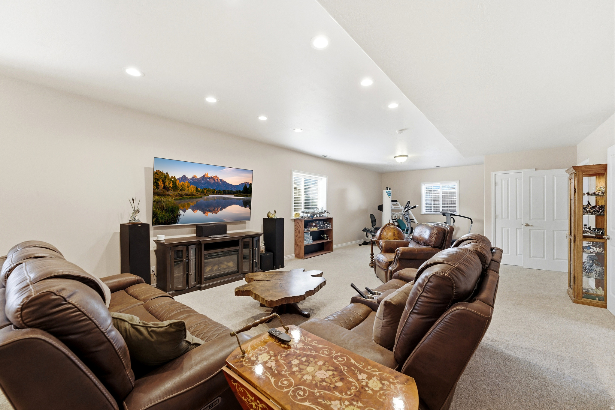 DAY SPRING - Residential