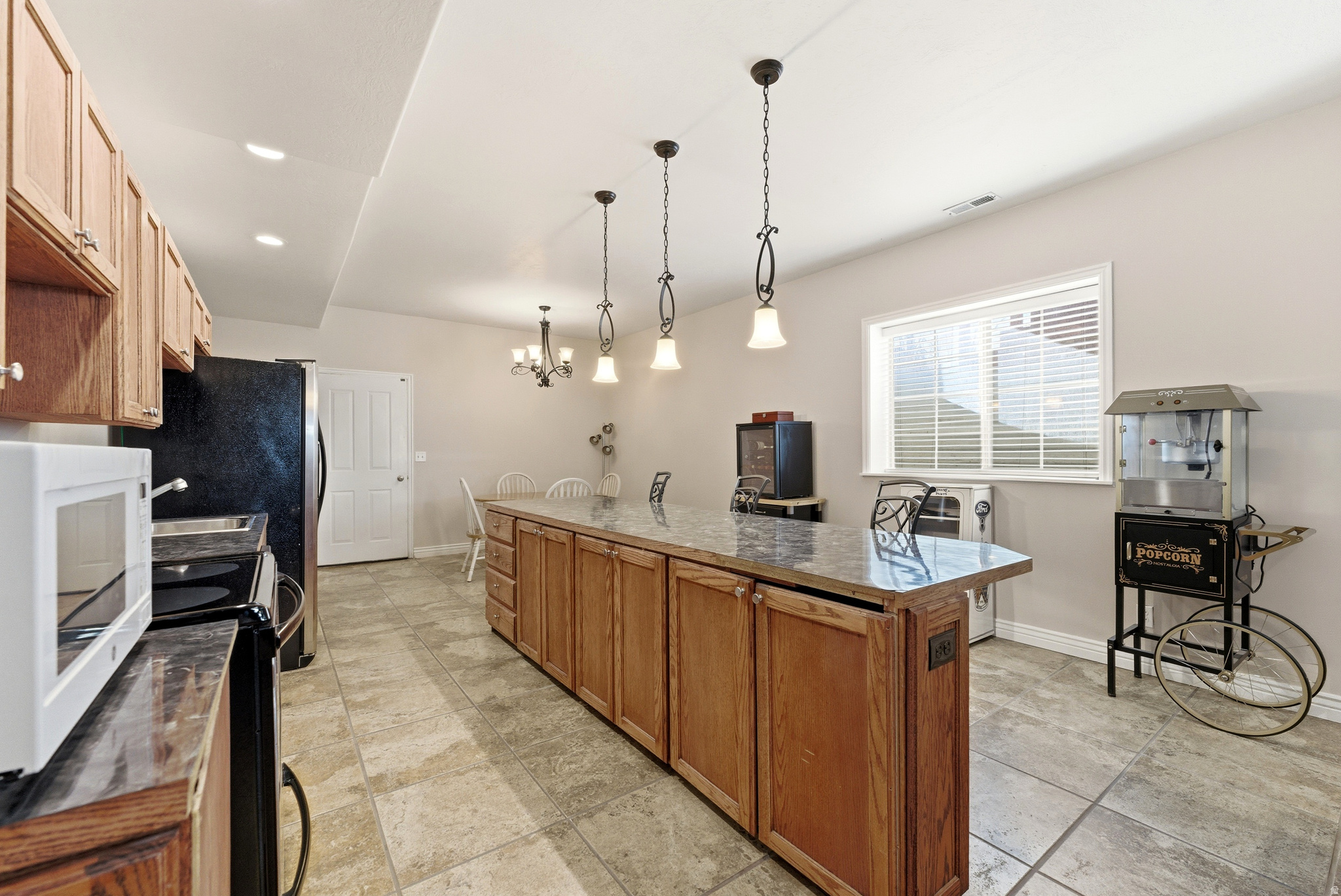 DAY SPRING - Residential