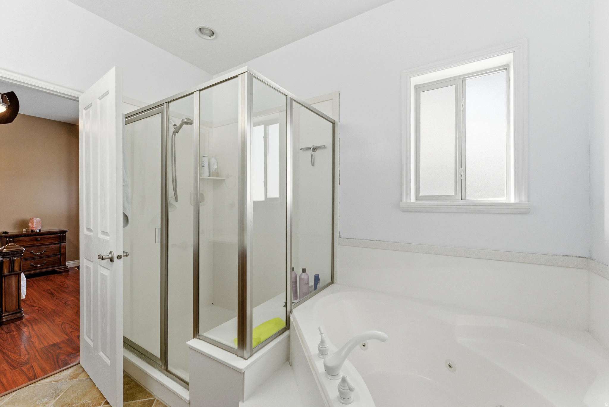 DAY SPRING - Residential