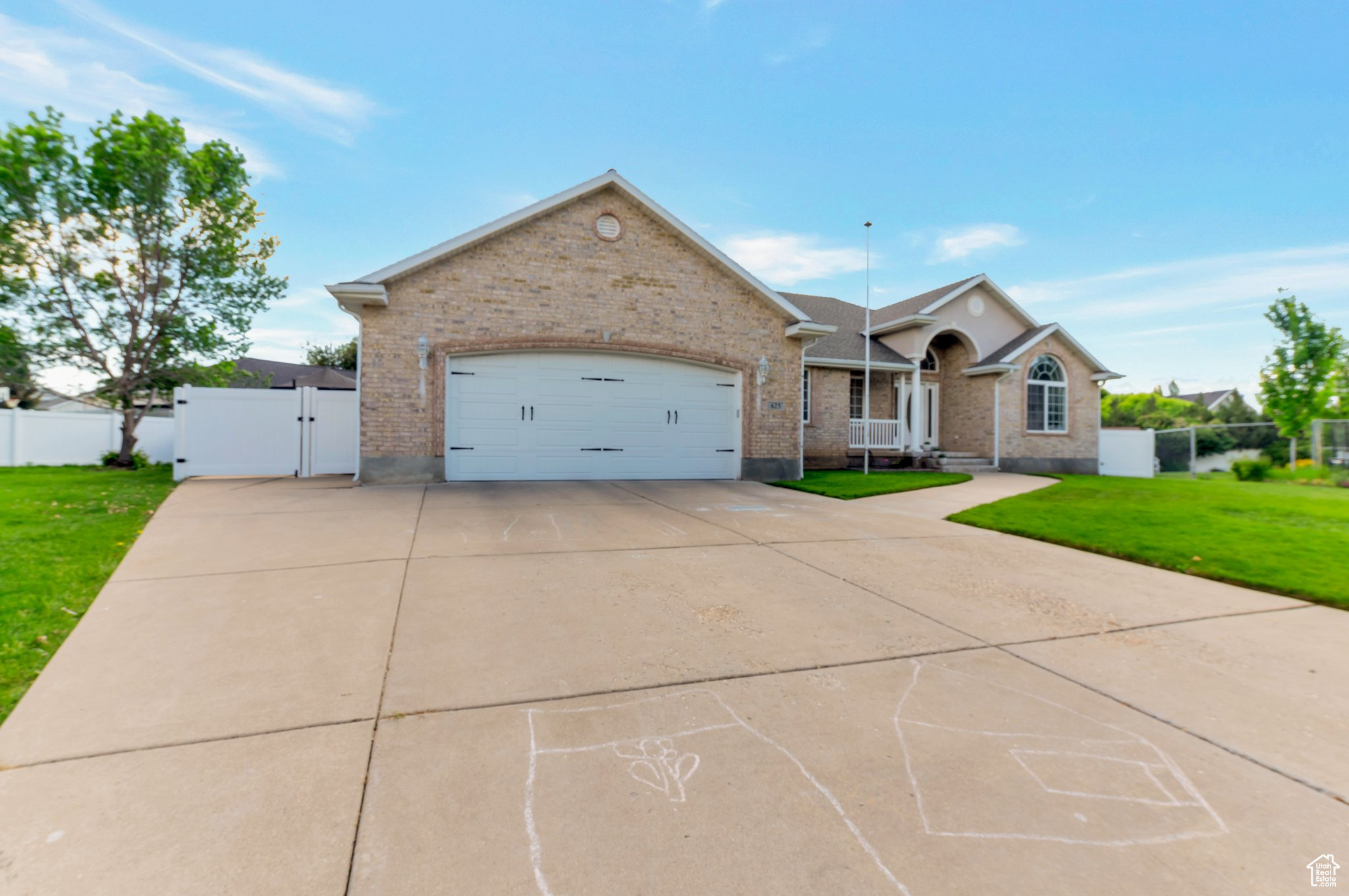 625 W Derrick Cir, Morgan, Utah image 2