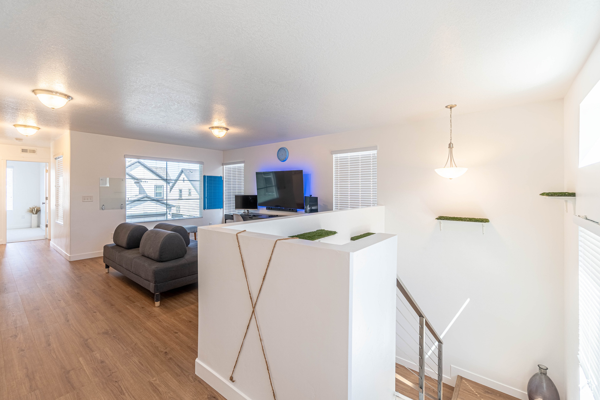 10586 S Sturgeon Dr, South Jordan, Utah image 32