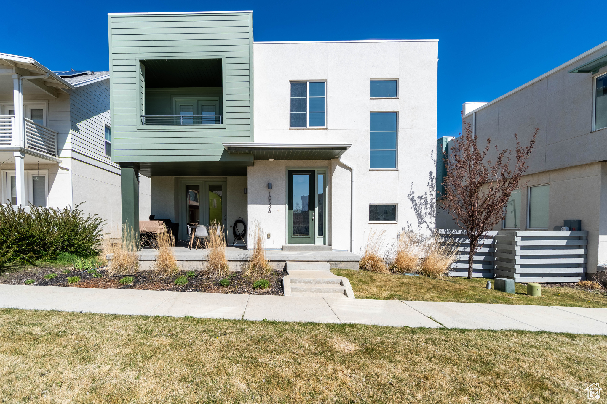 10586 S Sturgeon Dr, South Jordan, Utah image 1