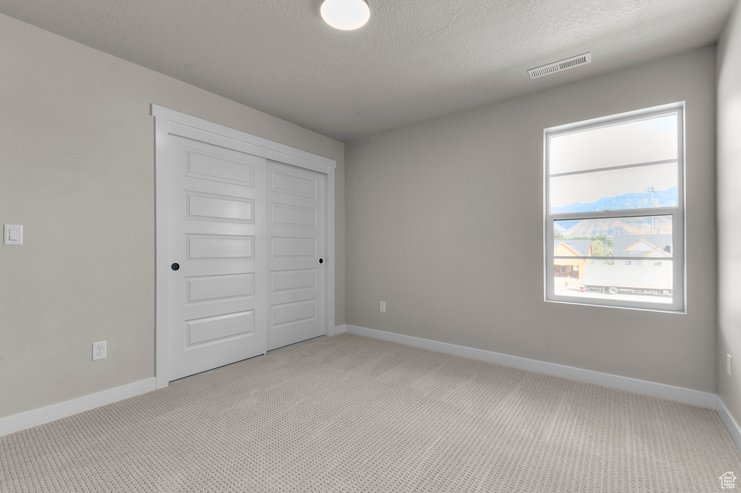 BROADVIEW SHORES COTTAGES 726 - Residential