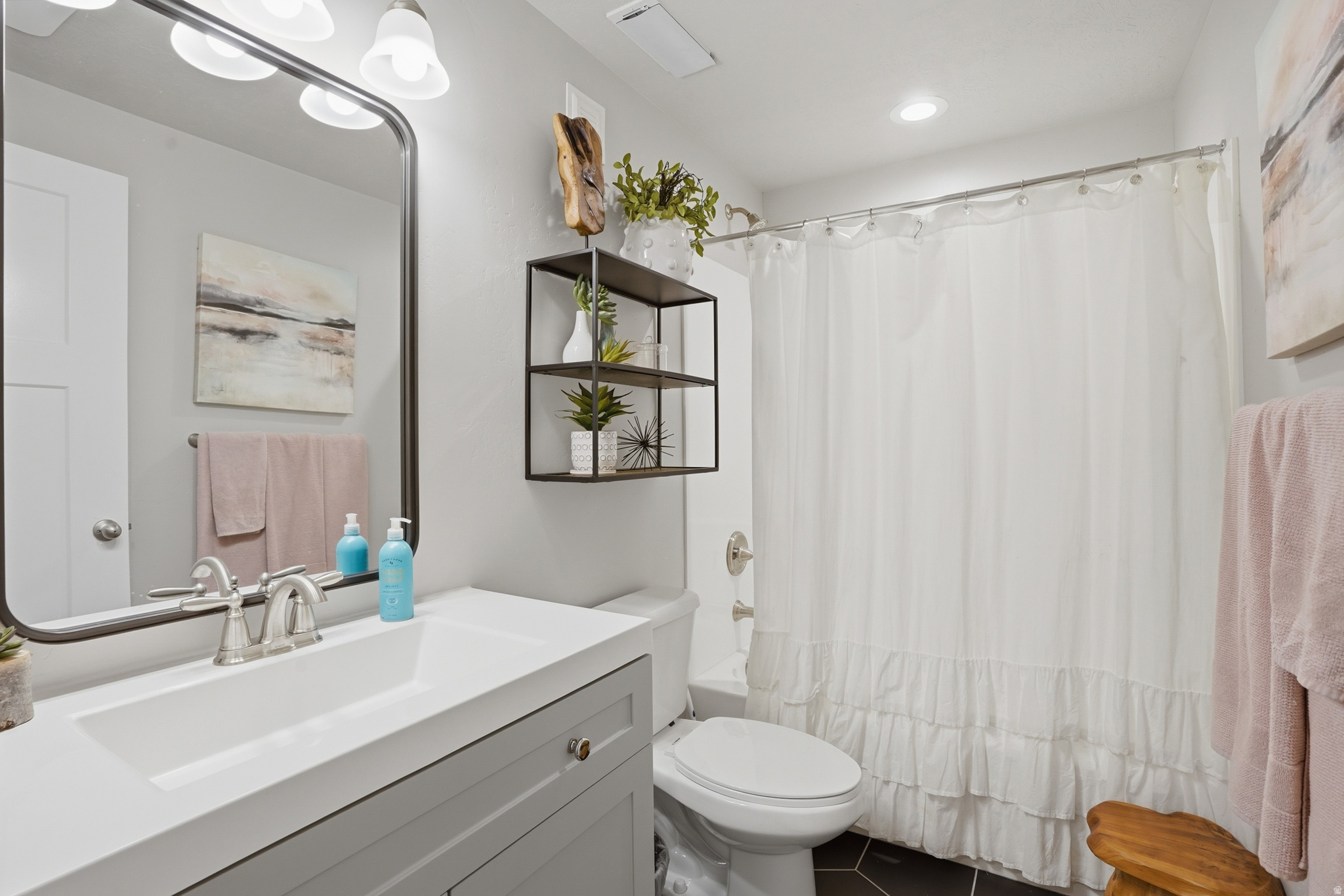 RUSHTON MEADOWS - Residential