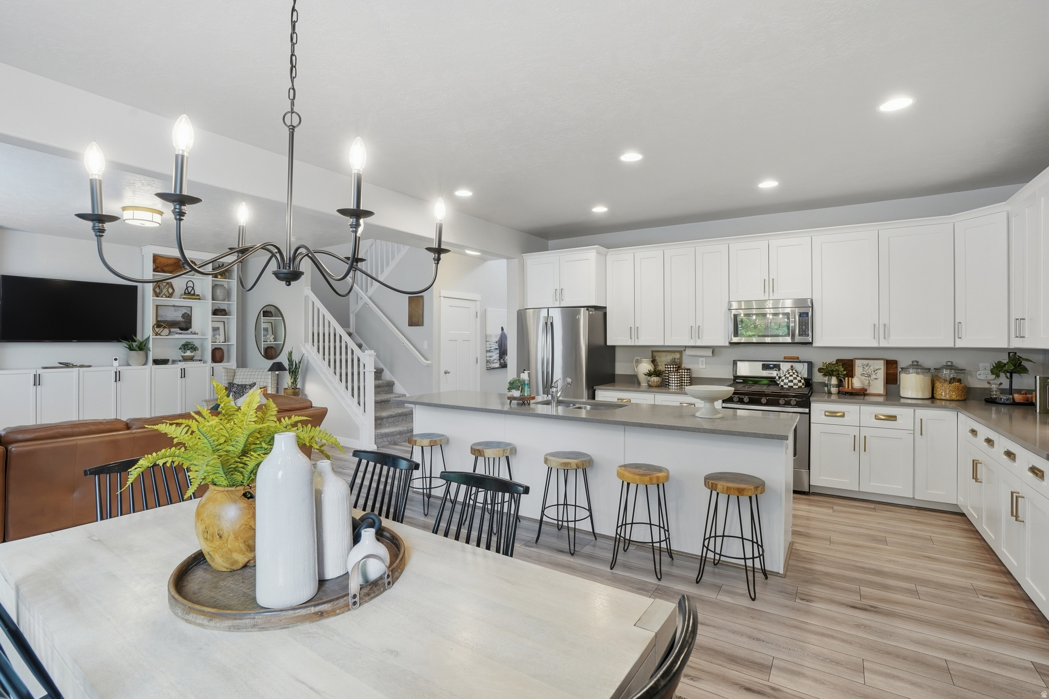 RUSHTON MEADOWS - Residential