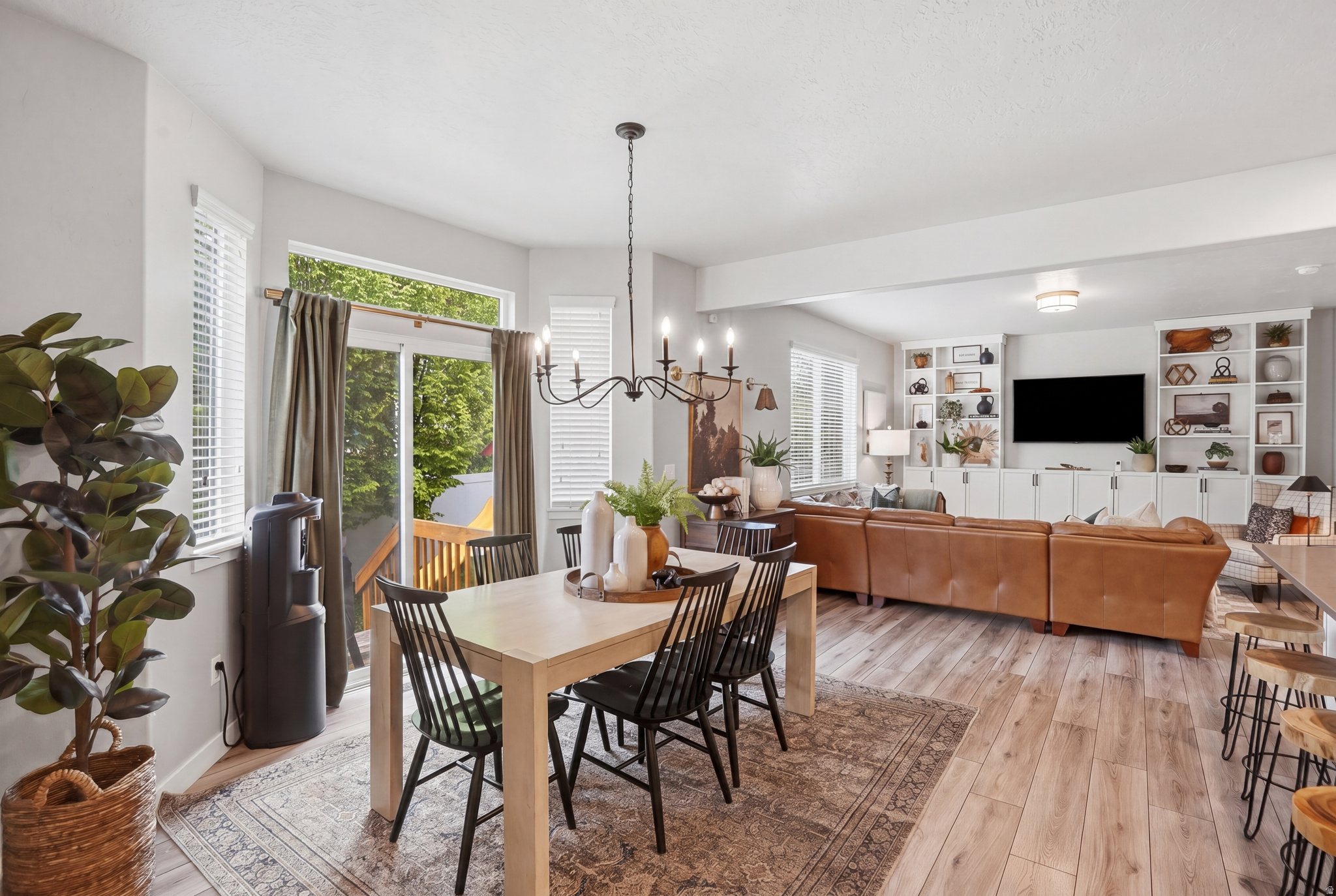 RUSHTON MEADOWS - Residential