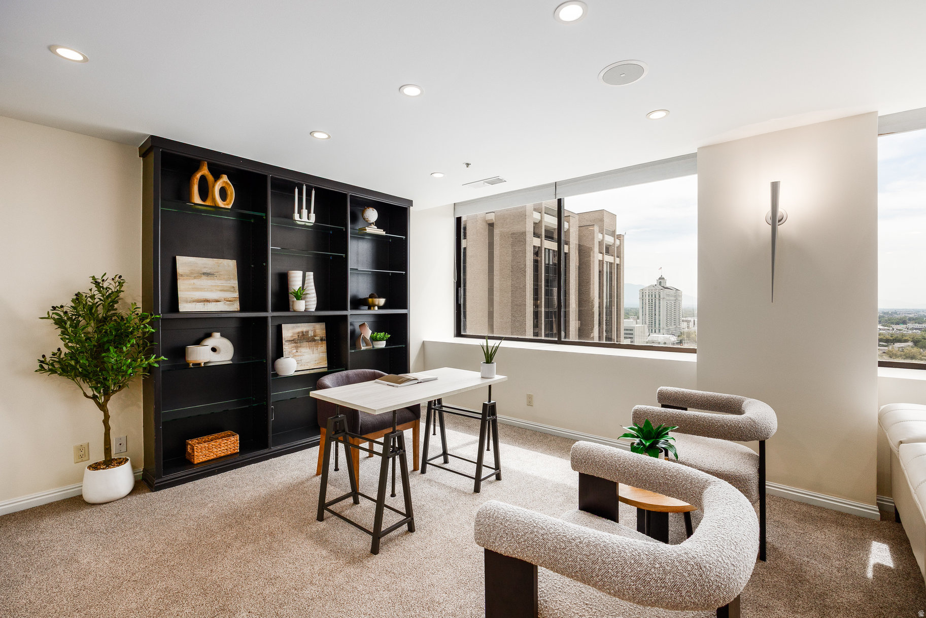 AMERICAN TOWERS - Residential