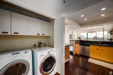 Tiny photo for 44 W 300 S #1207S, Salt Lake City, UT 84101 (MLS # 2110601)