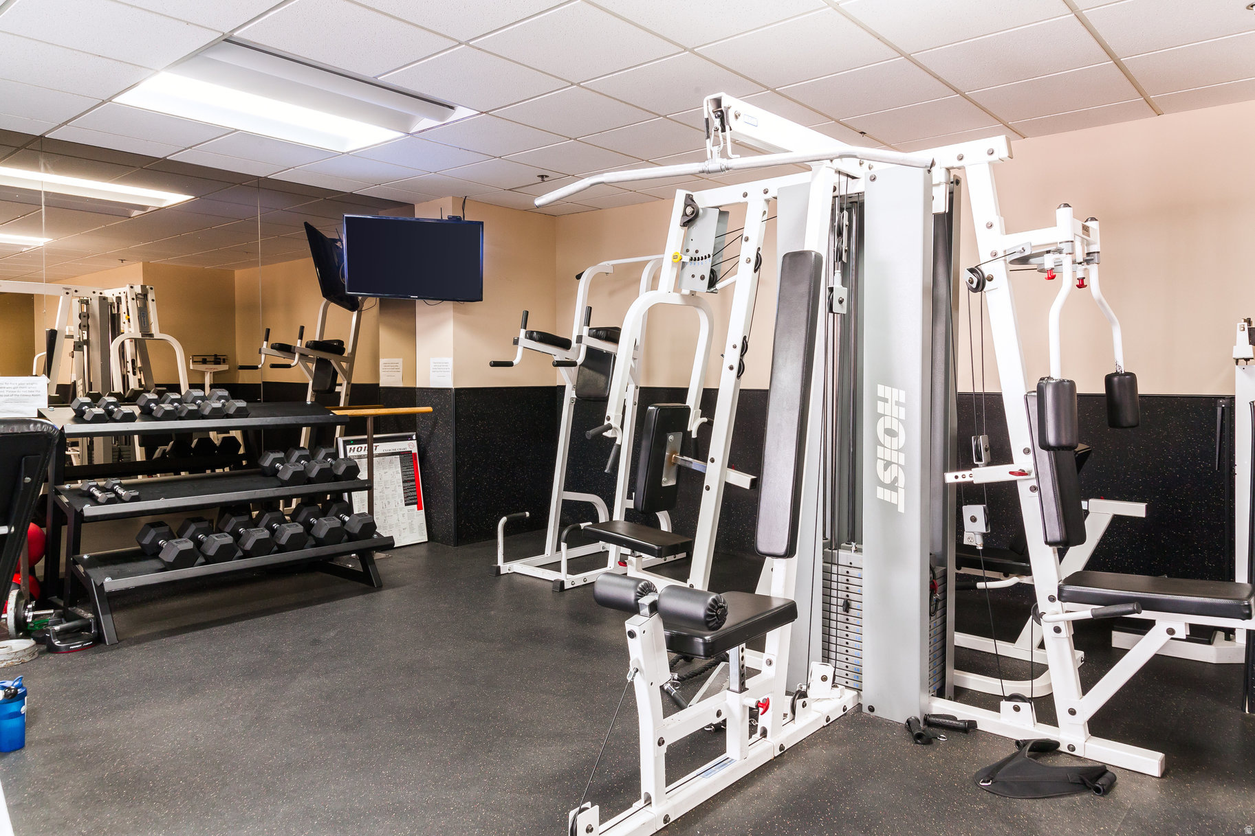 AMERICAN TOWERS - Residential