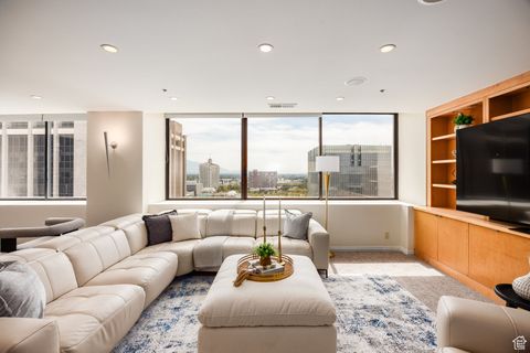 Photo of 44 W 300 S #1207S, Salt Lake City, UT 84101 (MLS # 2110601) Photo of 44 W 300 S #1207S, Salt Lake City, UT 84101 (MLS # 2110601)