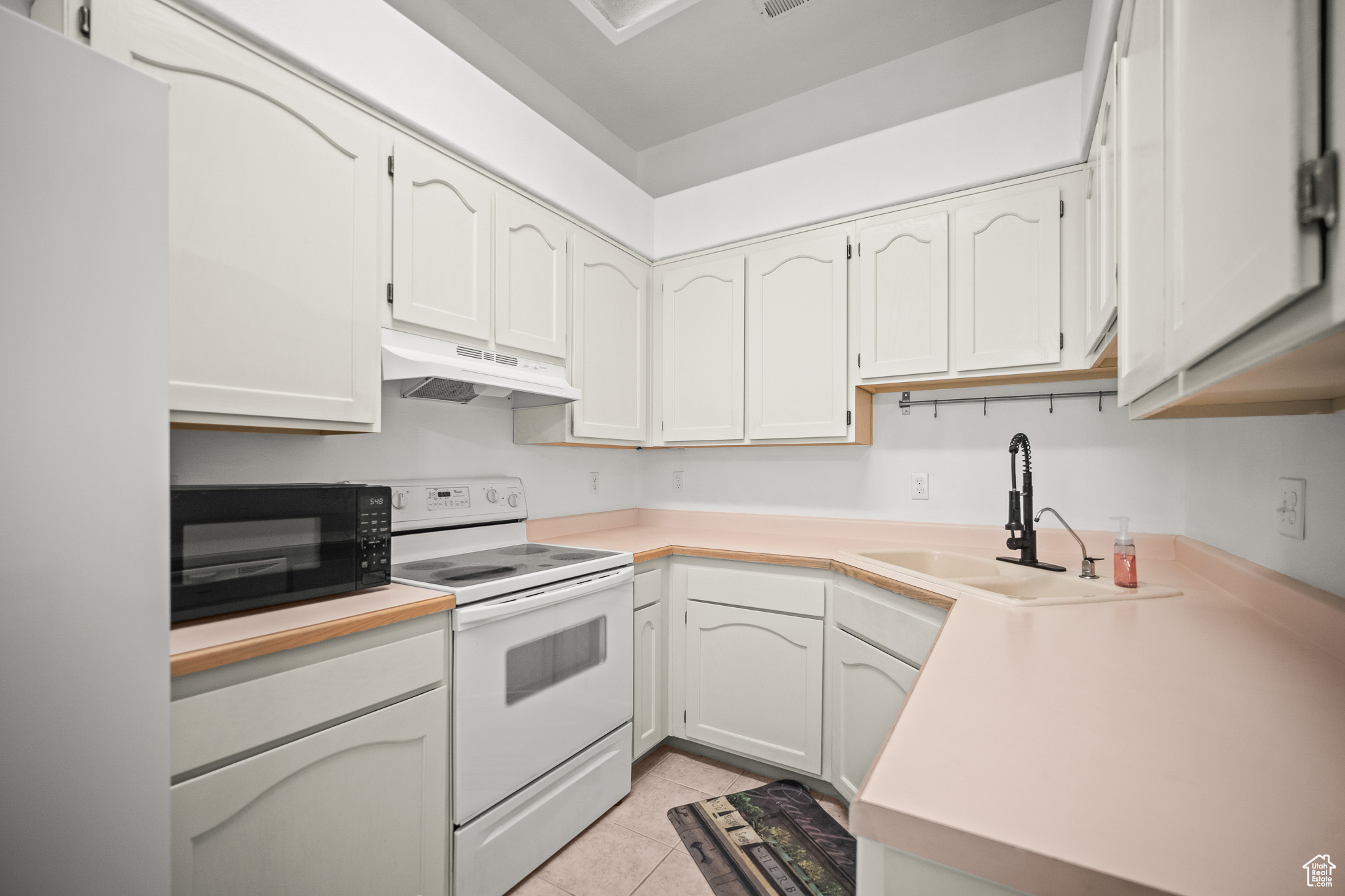 COTTAGES NORTH - Residential