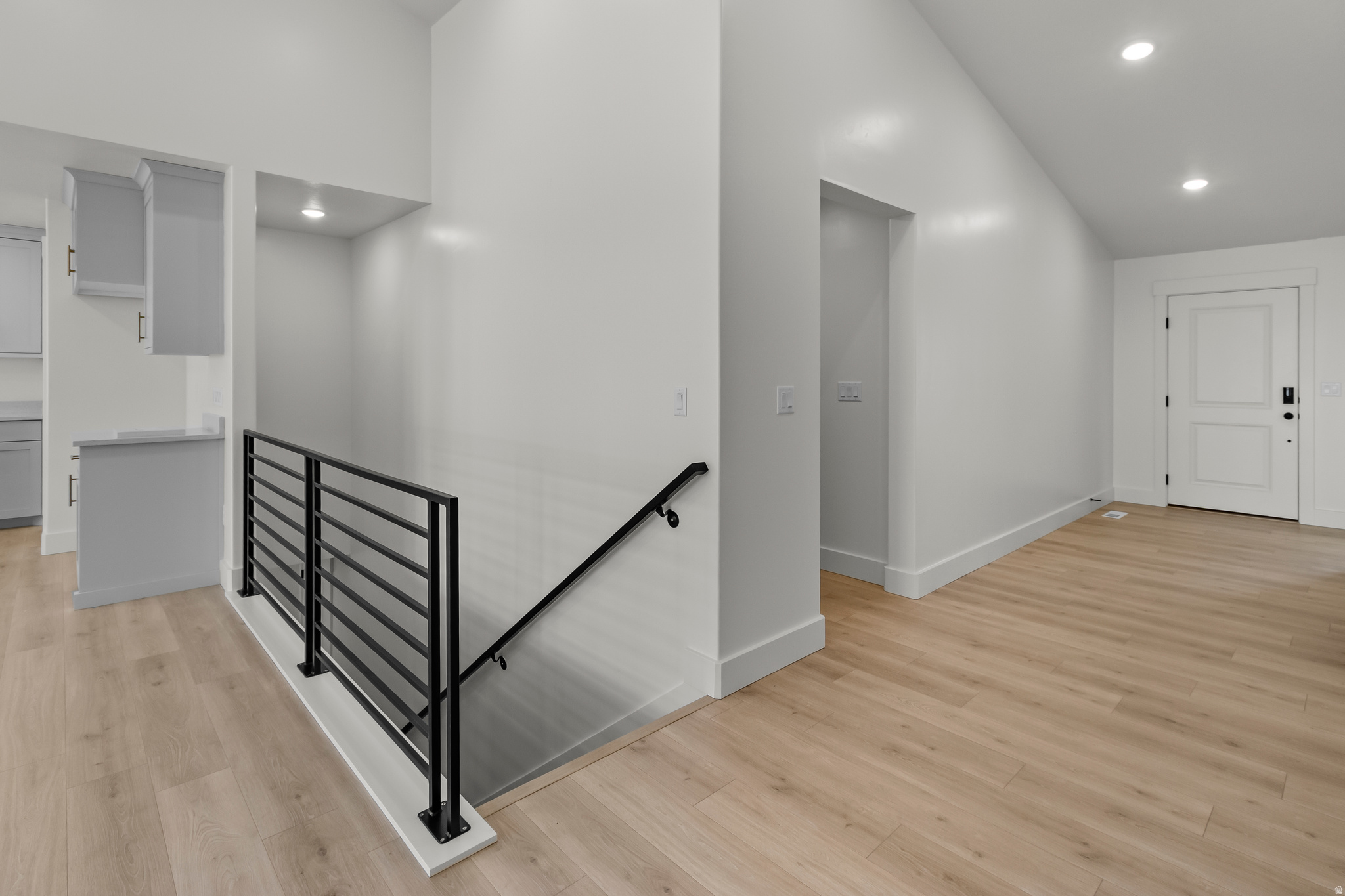 RIVER'S EDGE - Residential