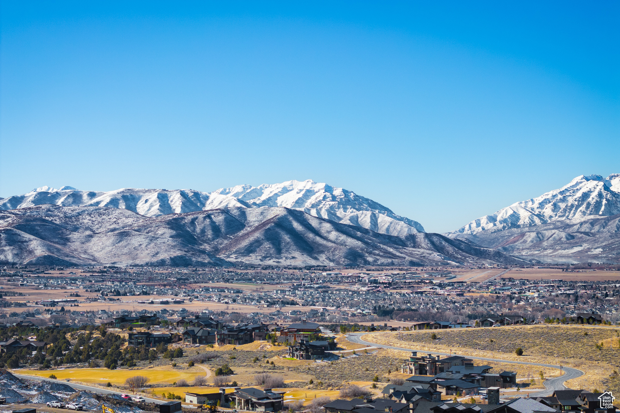 RED LEDGES - Land