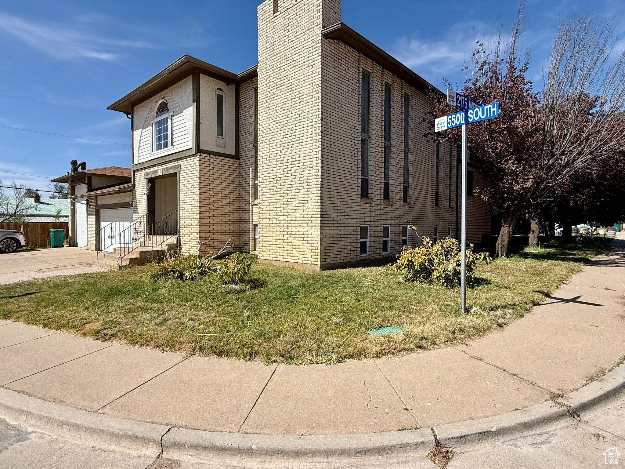ROSEWOOD ESTATES - Residential