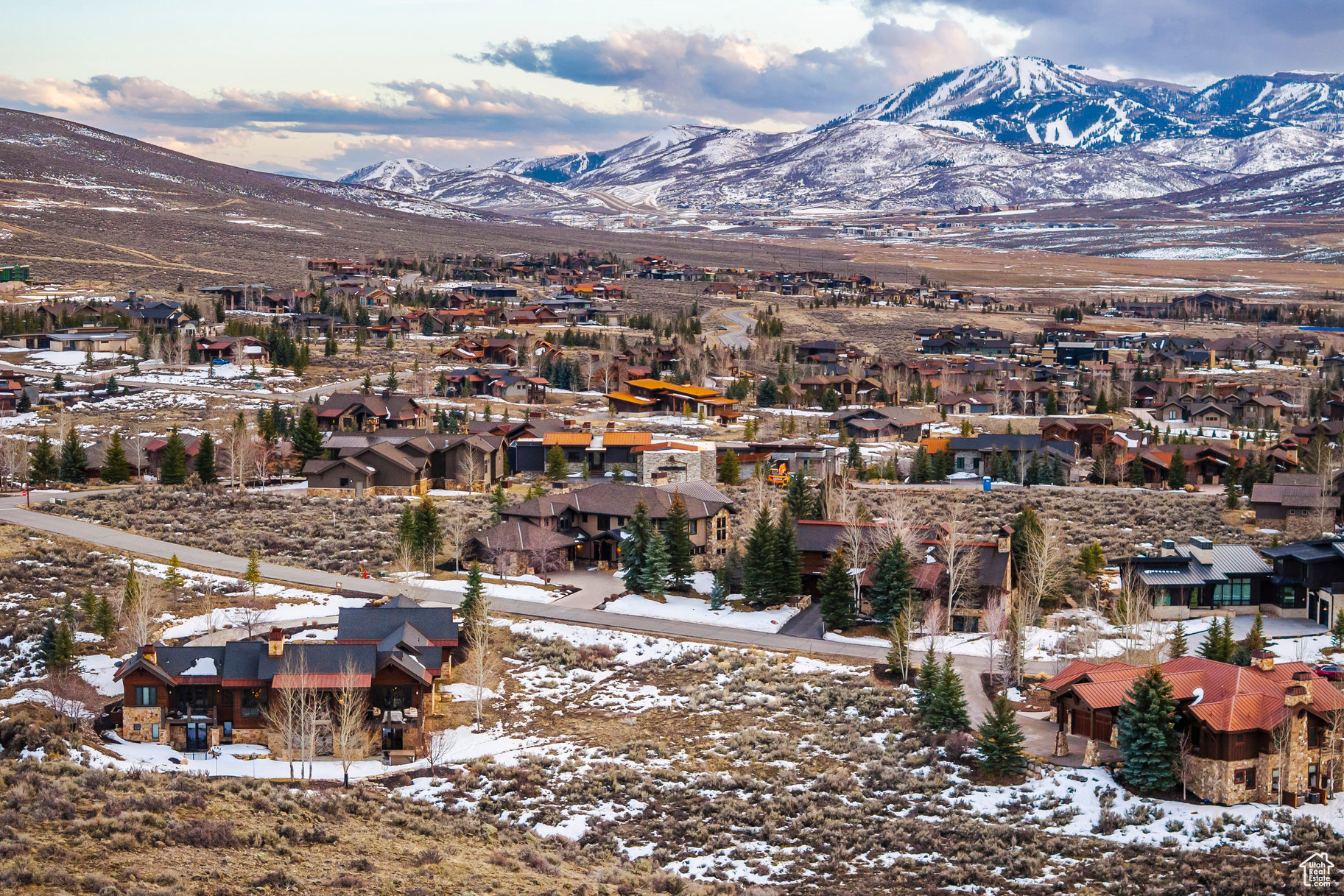 THE HOMESTEADS - Land