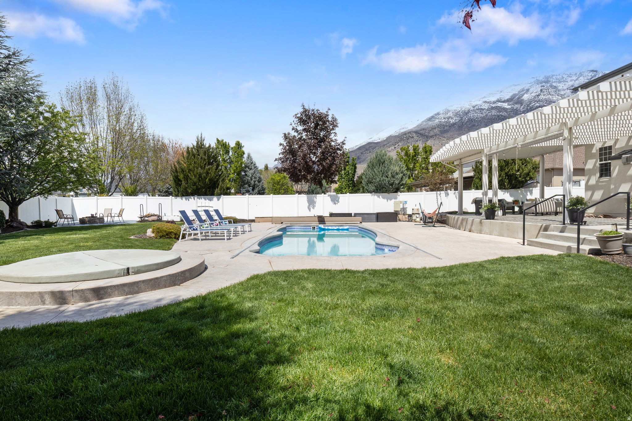 TUSCANY FARMS - Residential