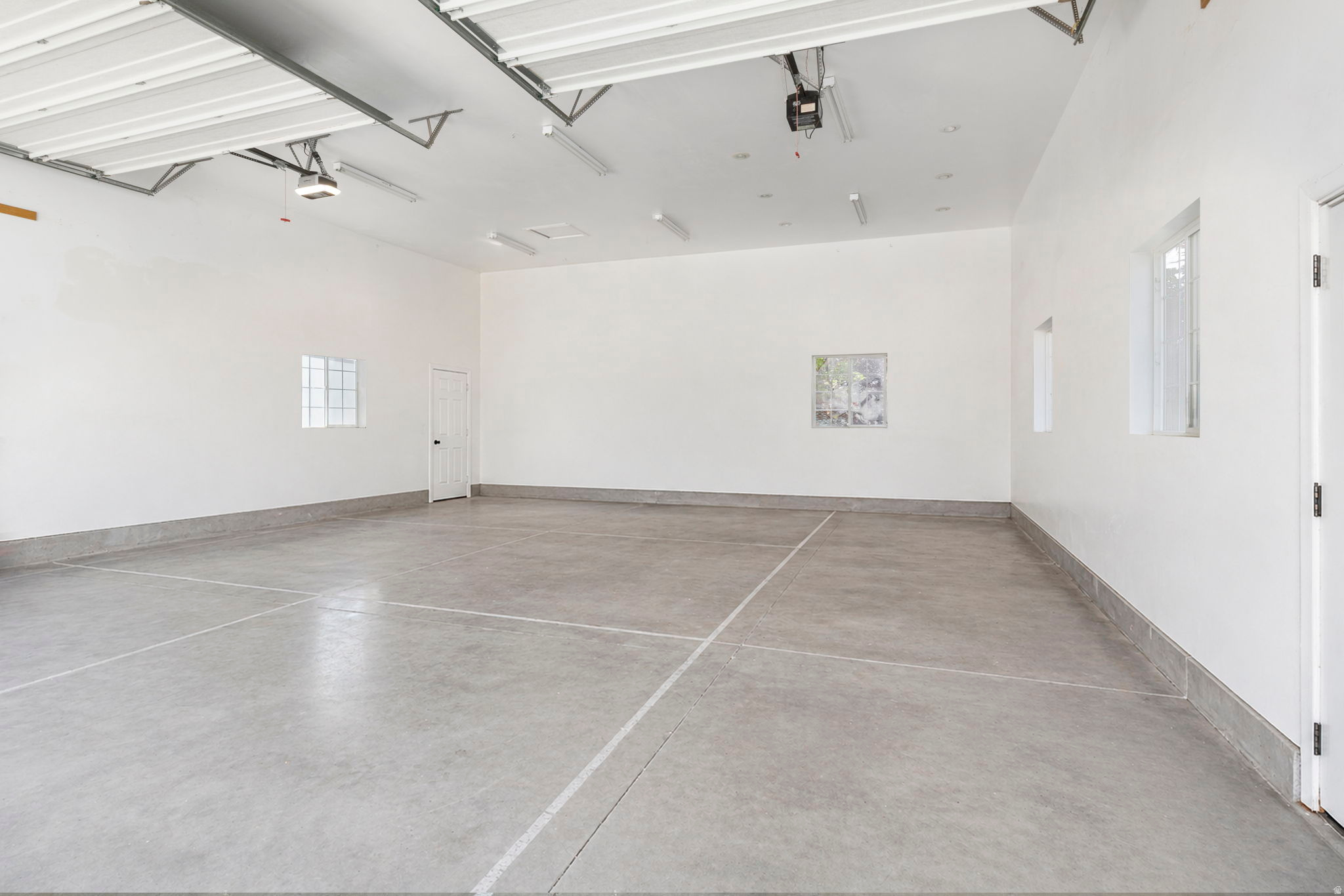 TUSCANY FARMS - Residential