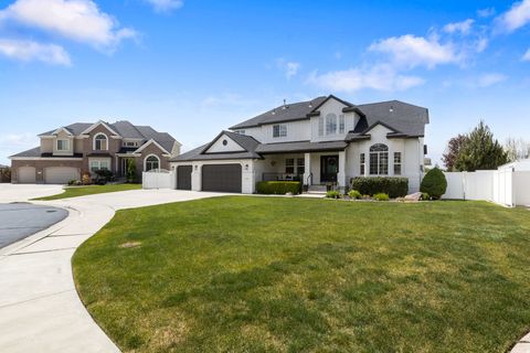 Tiny photo for 1913 N GLENDON CIR W, Pleasant Grove, UT 84062 (MLS # 2154161)
