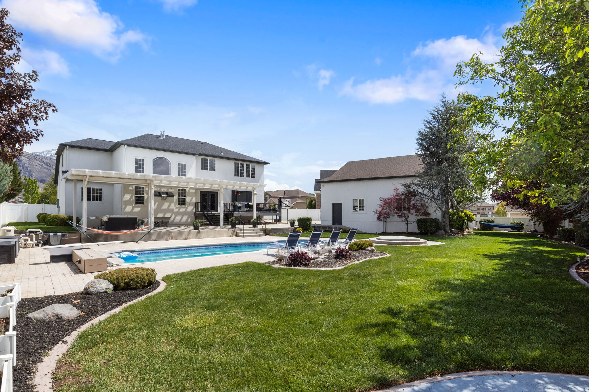 TUSCANY FARMS - Residential