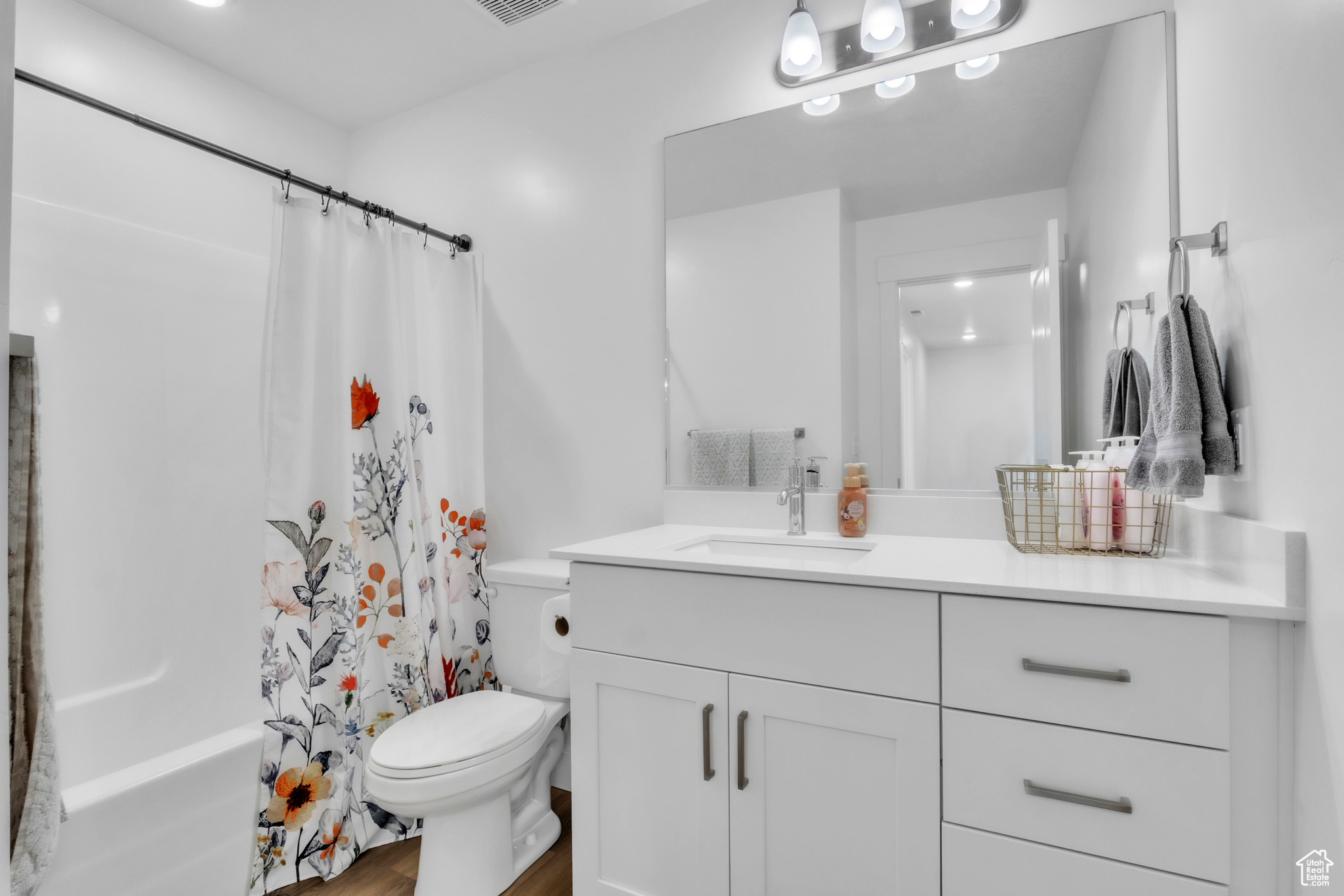 THE VILLAGE AT FOX MEADOWS - Residential