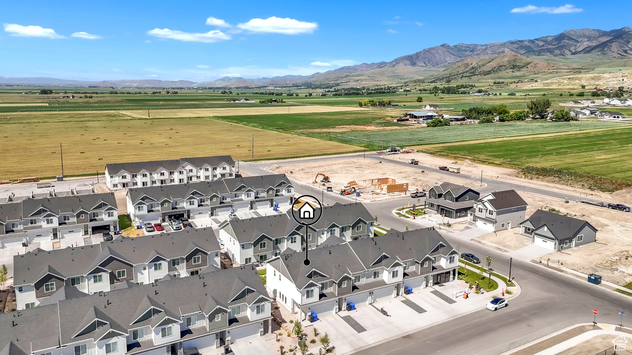 THE VILLAGE AT FOX MEADOWS - Residential