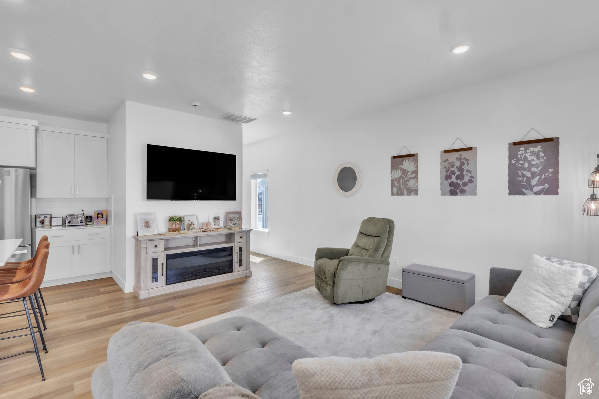 THE VILLAGE AT FOX MEADOWS - Residential