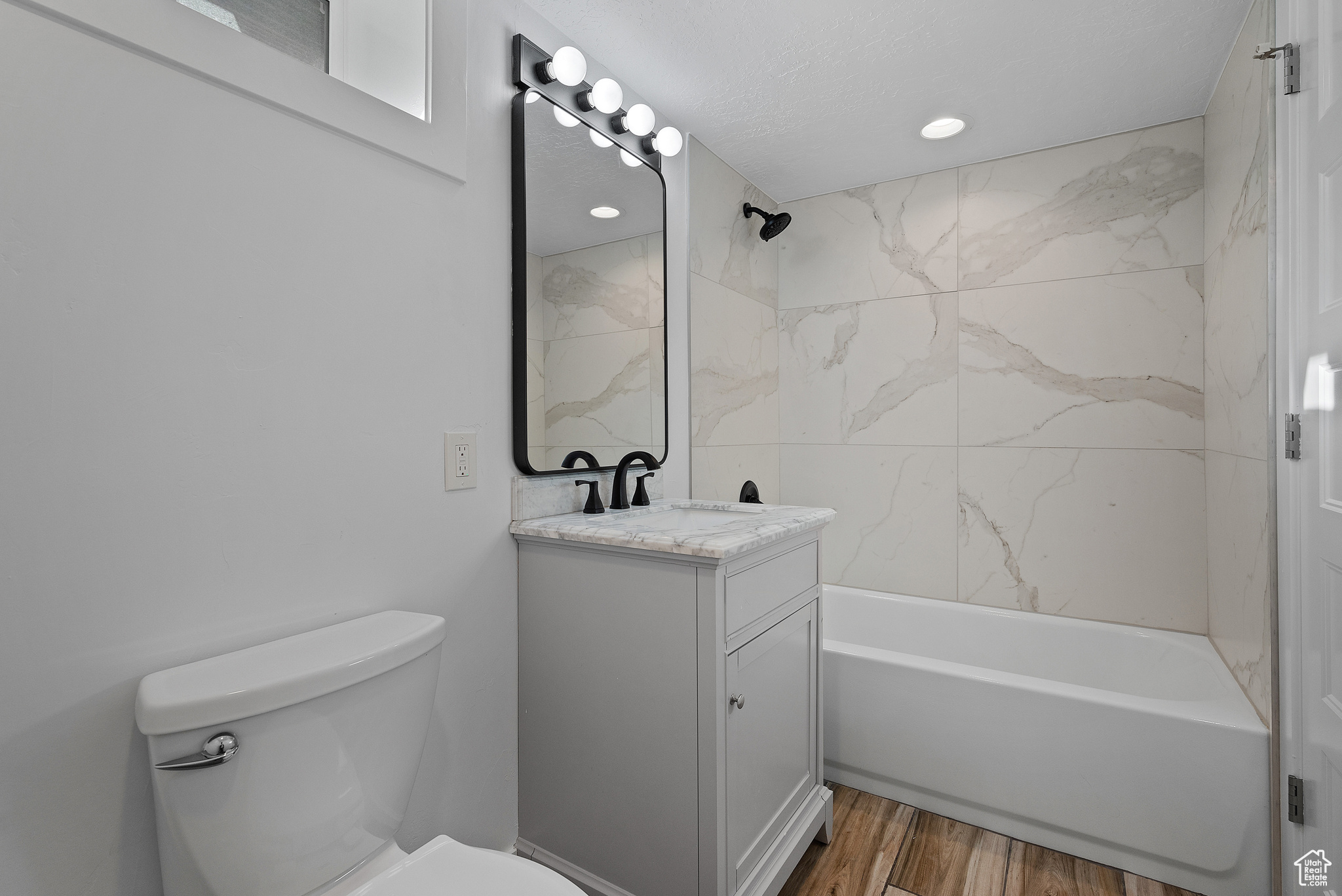 VALLEY VIEW SUB - Residential