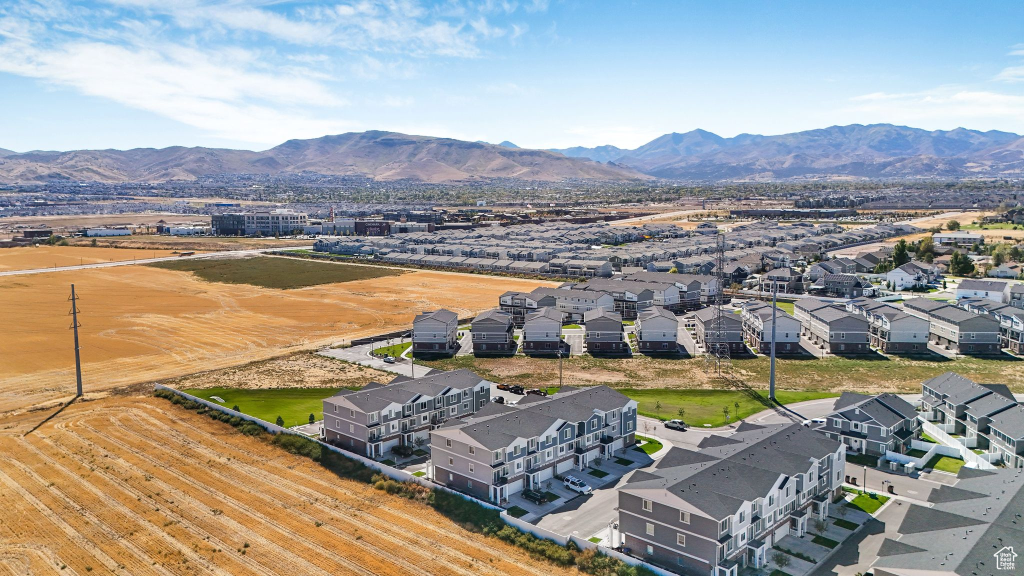 PARKSIDE - Residential