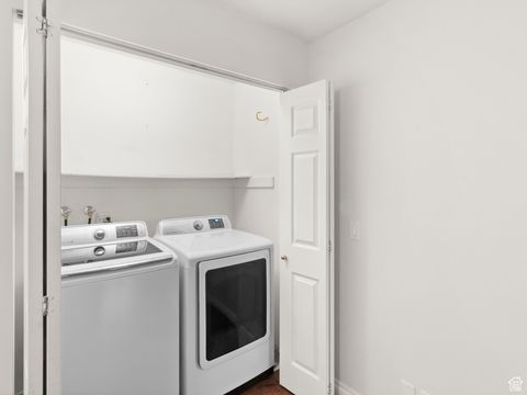 Tiny photo for 370 E PARK CREEKE LN, South Salt Lake, UT 84115 (MLS # 2117117)