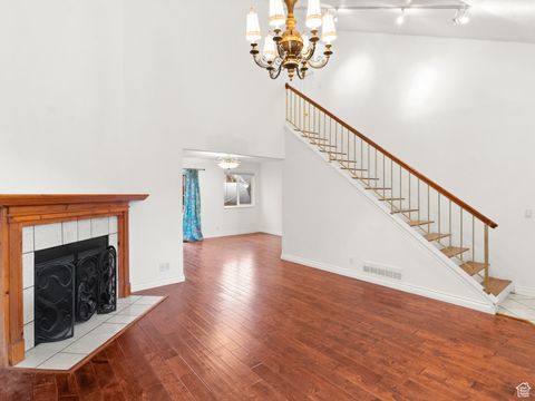 Tiny photo for 370 E PARK CREEKE LN, South Salt Lake, UT 84115 (MLS # 2117117)