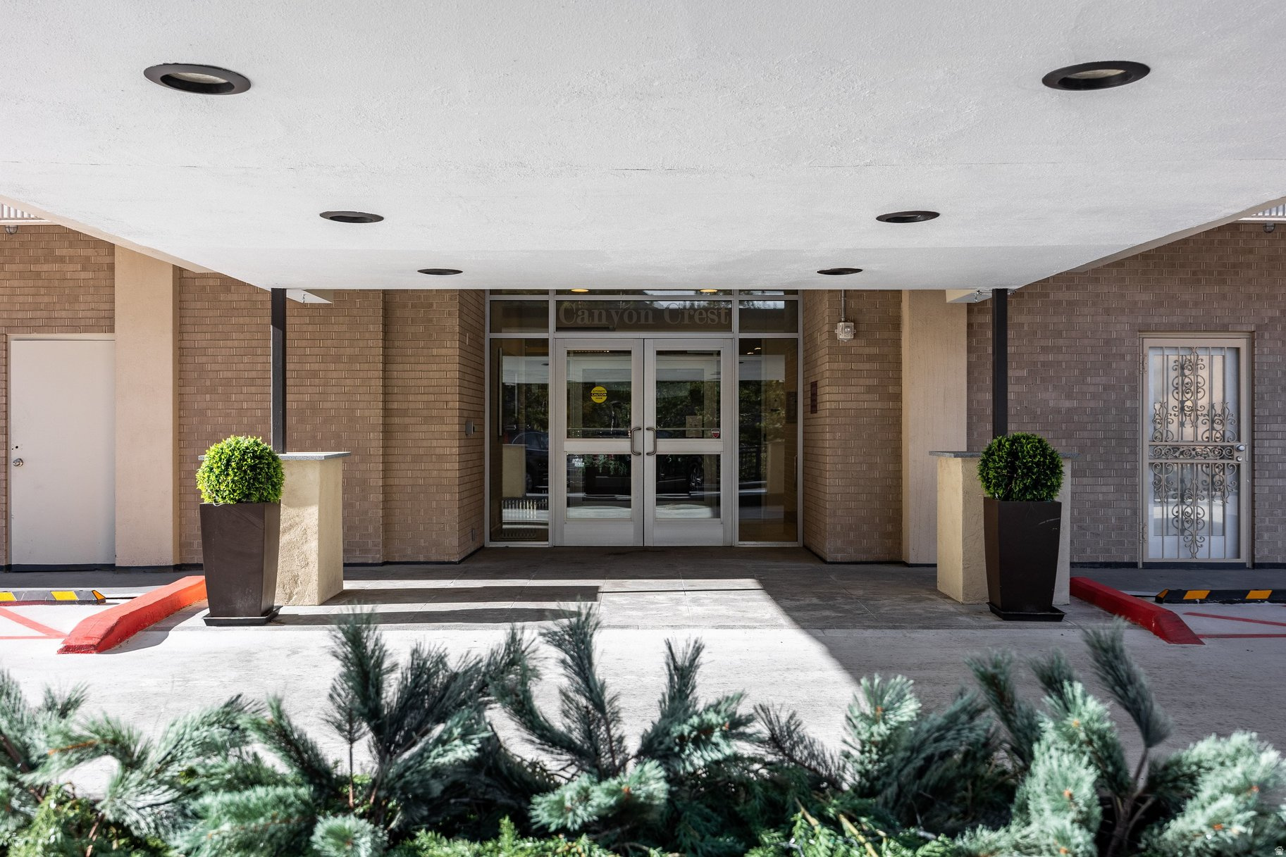 CANYON CREST - Residential