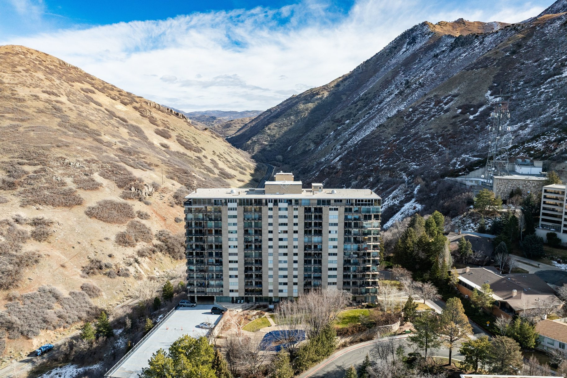 CANYON CREST - Residential