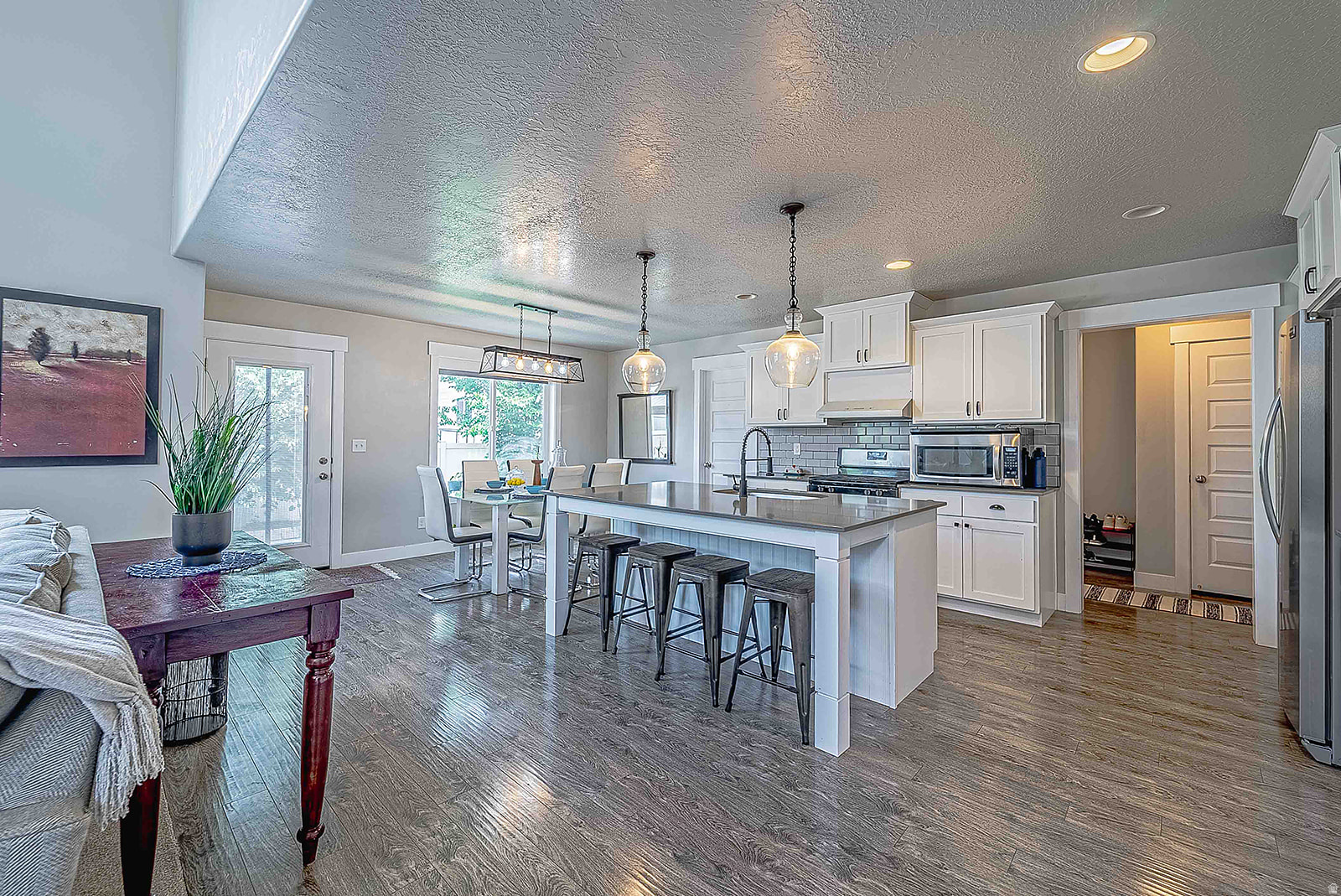 RANCH LANDING - Residential