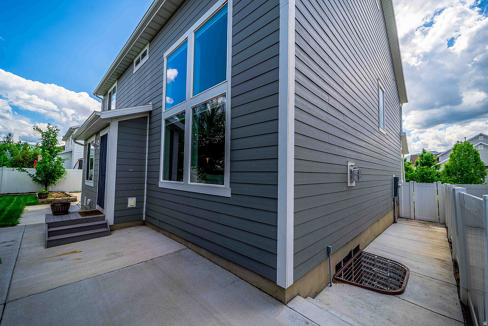 RANCH LANDING - Residential