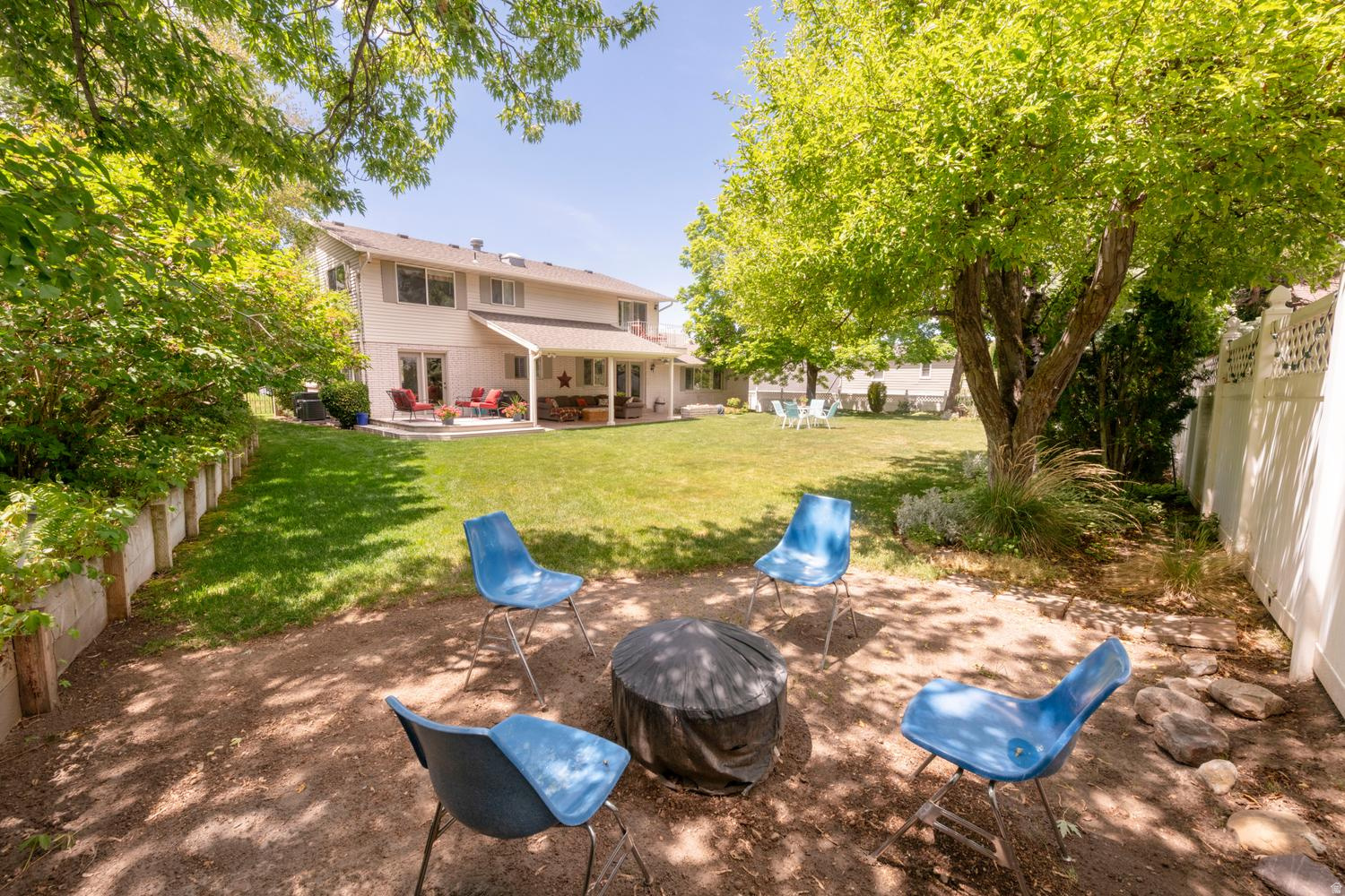CHELSEA COVE - Residential