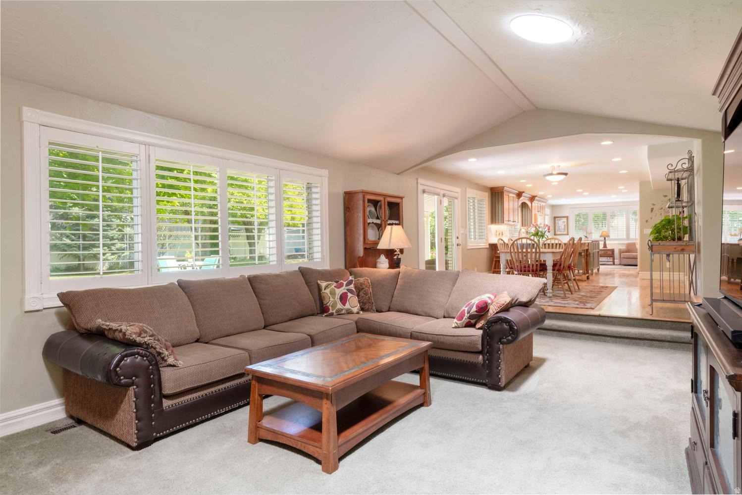 CHELSEA COVE - Residential