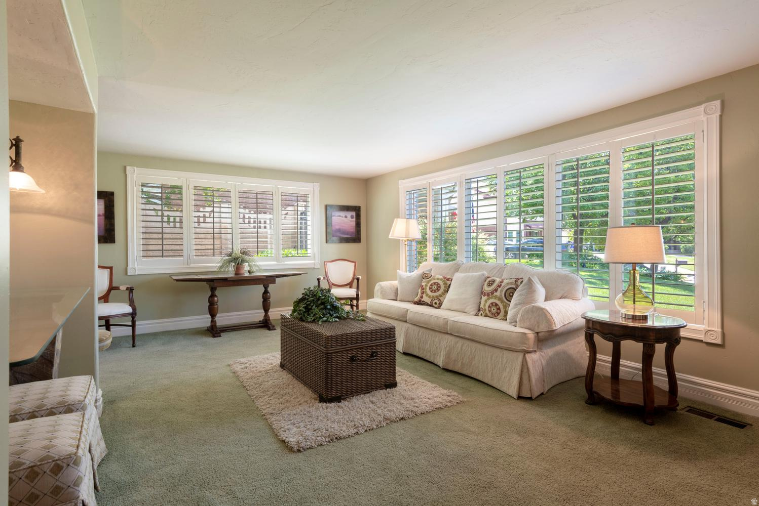 CHELSEA COVE - Residential