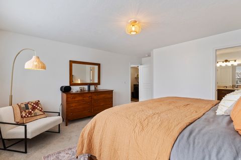 Tiny photo for 882 S DAISY DR, Fruit Heights, UT 84037 (MLS # 2146304)