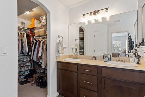 Tiny photo for 882 S DAISY DR, Fruit Heights, UT 84037 (MLS # 2146304)