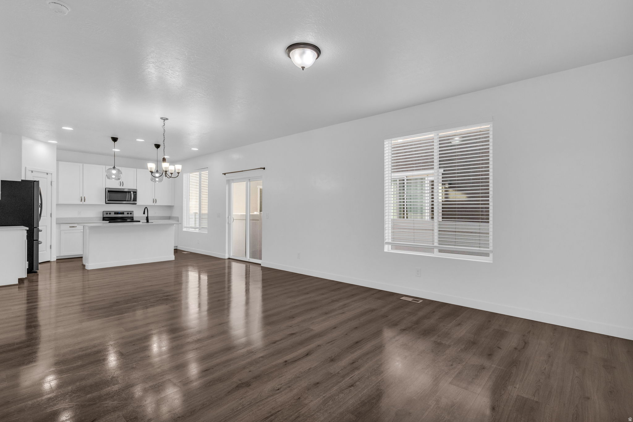 HERRIMAN TOWN CENTER - Residential