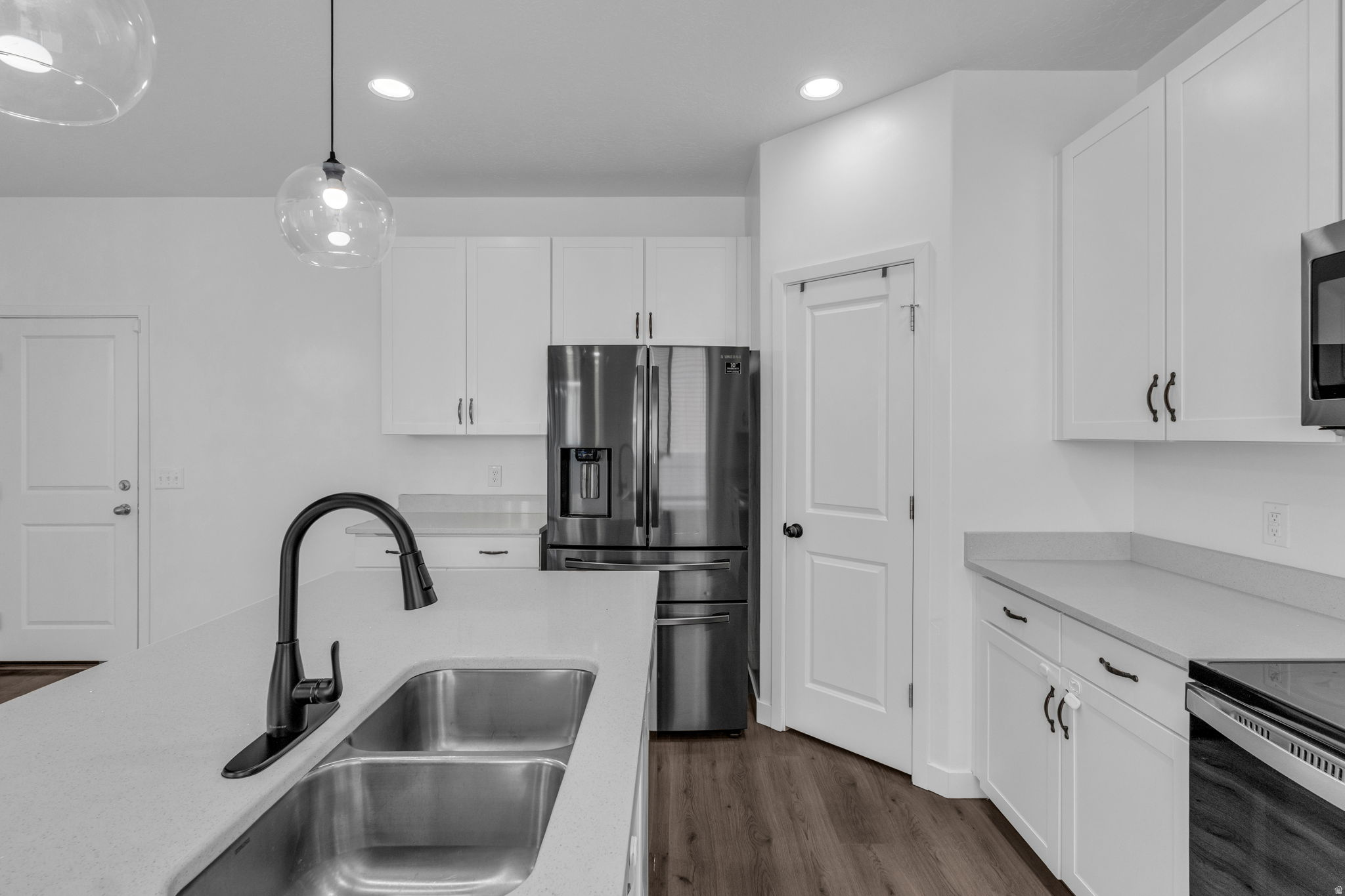 HERRIMAN TOWN CENTER - Residential