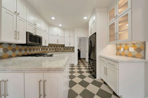 Tiny photo for 1360 E OLD MAPLE CT, Murray, UT 84117 (MLS # 2123911)