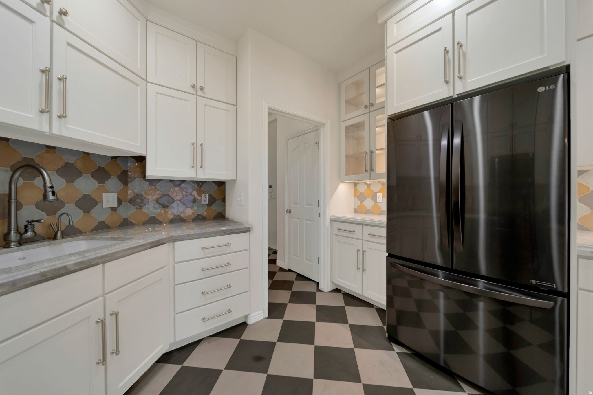 MAPLE RIDGE PHASE 3 CONDO - Residential