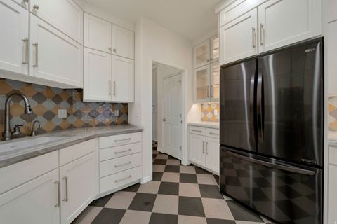 Tiny photo for 1360 E OLD MAPLE CT, Murray, UT 84117 (MLS # 2123911)