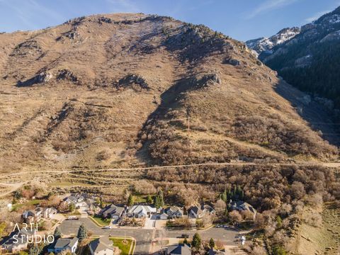 Tiny photo for 2522 N 1600 E, North Ogden, UT 84414 (MLS # 2133245)