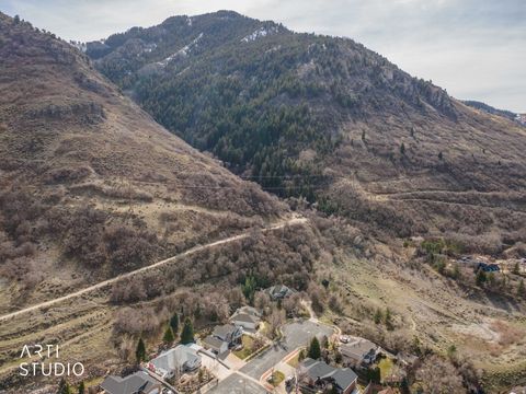 Tiny photo for 2522 N 1600 E, North Ogden, UT 84414 (MLS # 2133245)