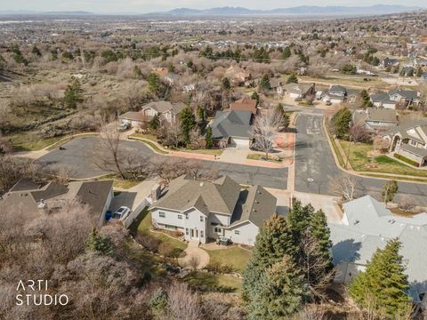 Tiny photo for 2522 N 1600 E, North Ogden, UT 84414 (MLS # 2133245)