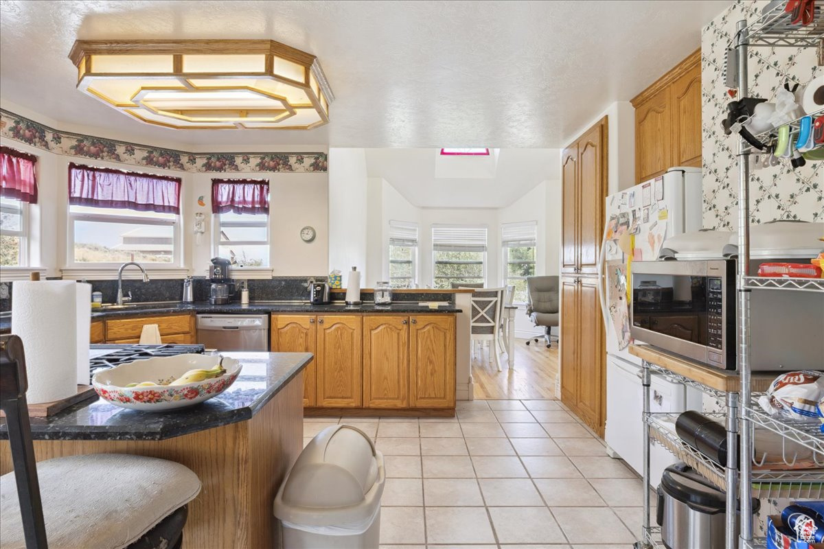 ASPEN HILLS ESTATES ADDITION - Residential