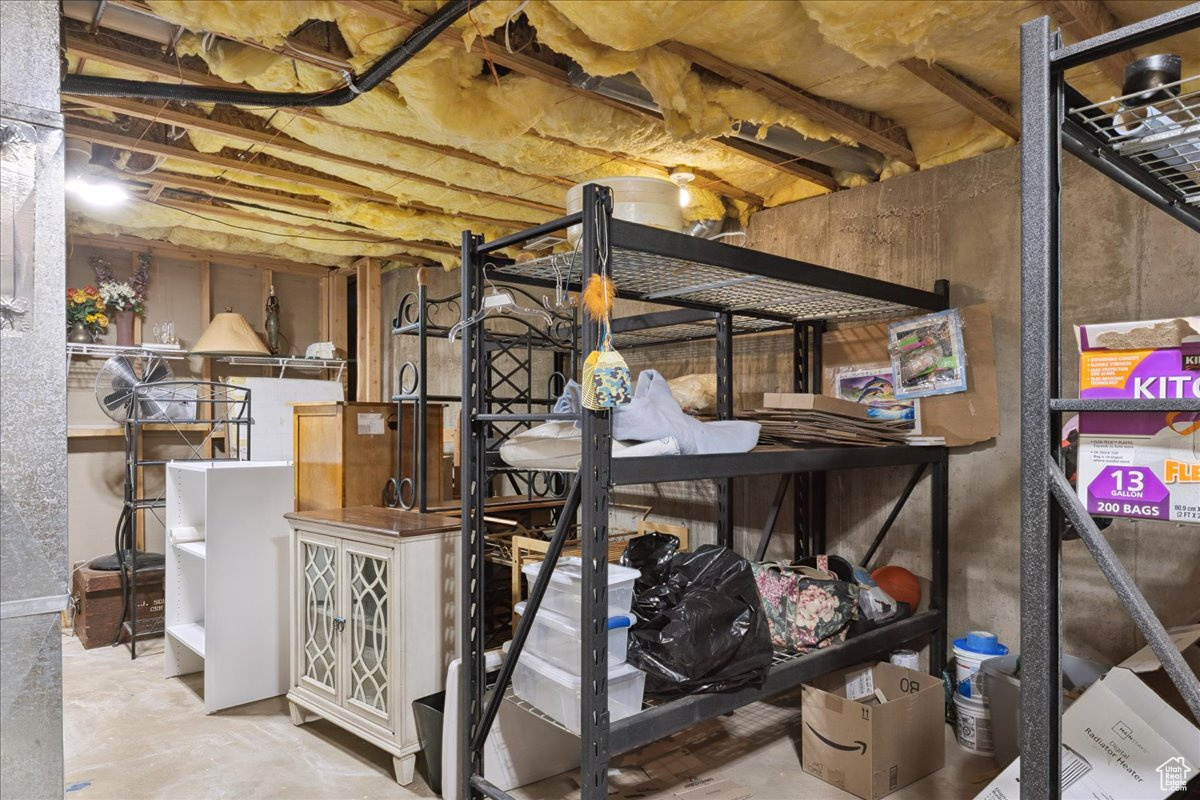 ASPEN HILLS ESTATES ADDITION - Residential